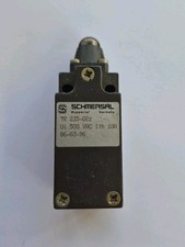 schmersal TR 235-02z Position Button Excellent Condition Worldwide Shipping