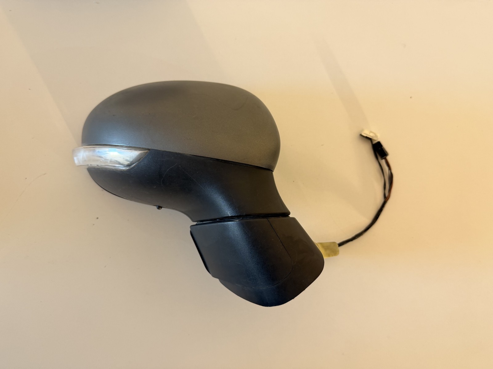 SPECCHIETTO RETROVISORE DESTRO PER FIAT 500 X Serie Cross 735603594 (16>)