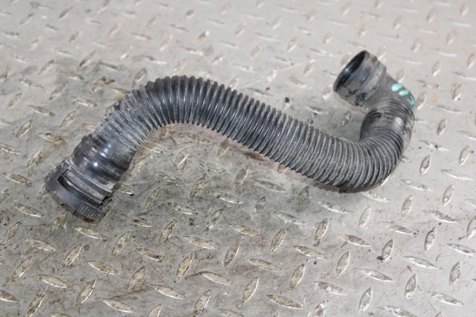 13-18 Flying Spur 6.0L Motor Engine Power Steering Return Hose Tube Pipe OEM OE