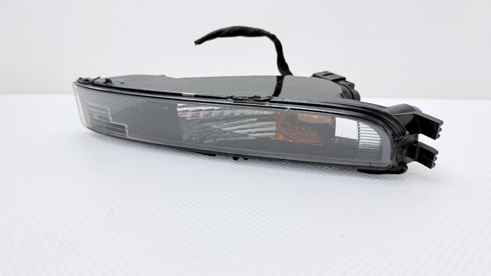 Luz intermitente delantera izquierda Volkswagen Beetle 2012 2013-2019 5C5953041 OEM Foto 4 de 4