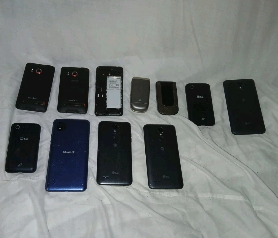 Lote de 11 teléfonos celulares en total Foto 2 de 2