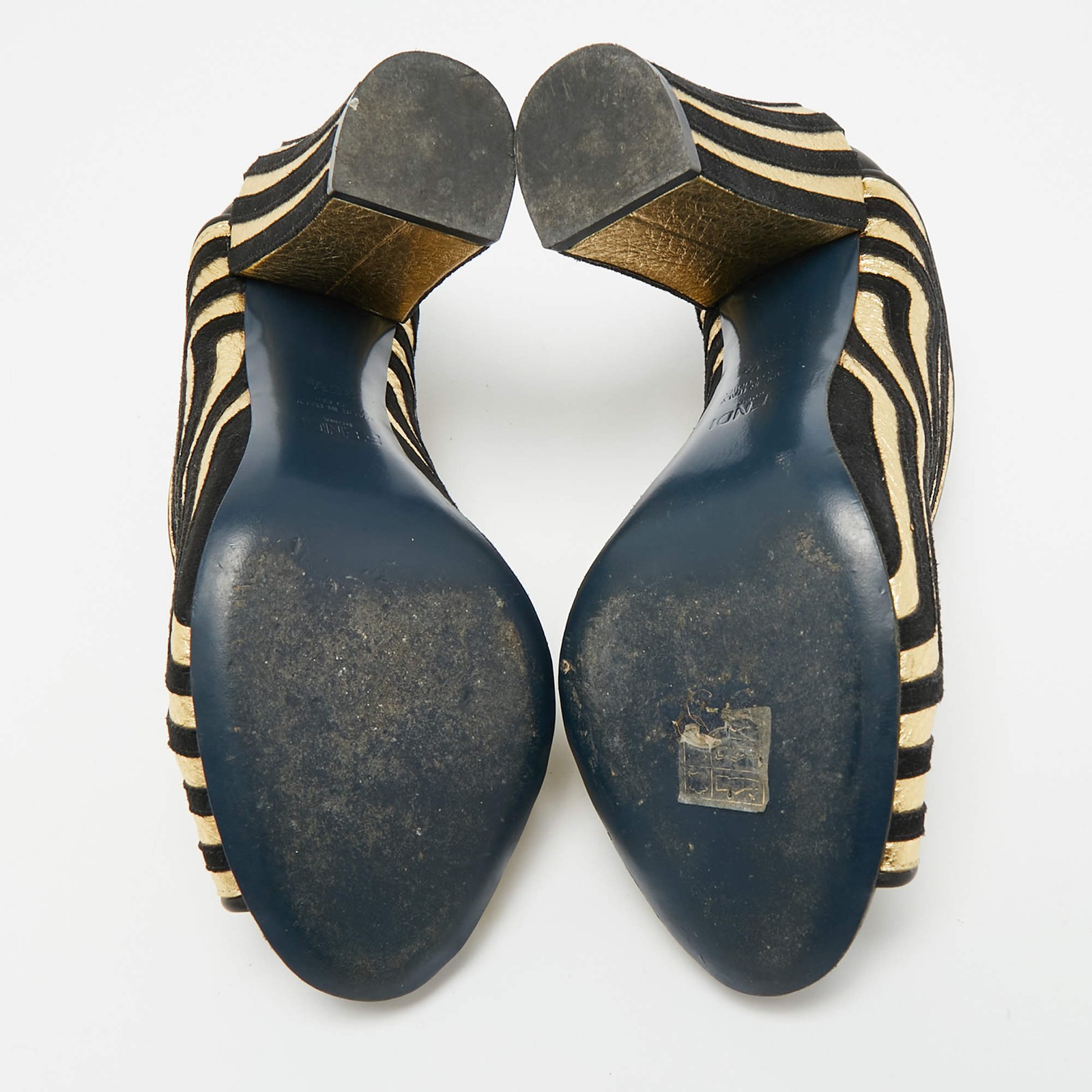 Fendi BlackGold Leather and Suede Block Heel Pumps Size 35.5 thumbnail 6