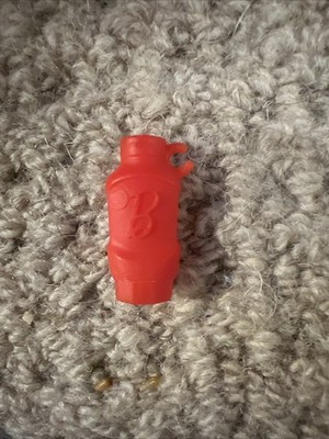 Barbie Malibu Ave Grocery Store Red Toy Container Shampoo Replacement Piece