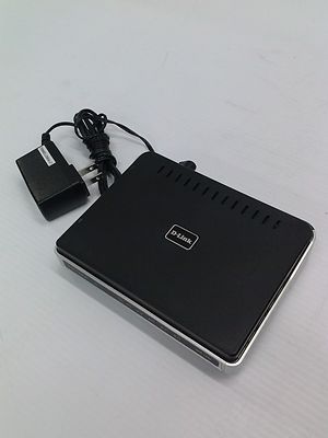 D-Link DES-1105 5-Port 10/100 Desktop Switch