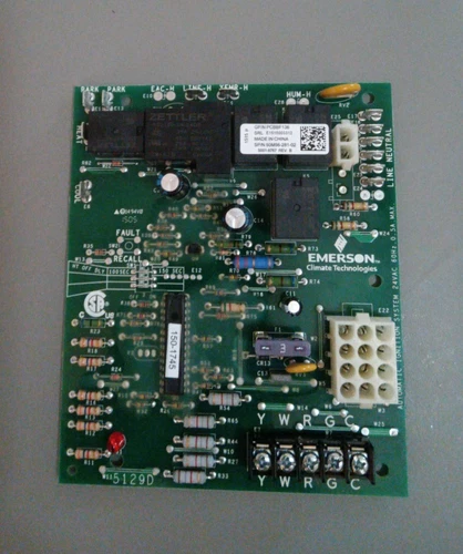 Emerson Goodman Amana PCBBF136 Furnace Control Circuit Board 50M56-281-02