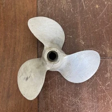 90852-12-B PROPELLER Silver metal Marine Outboard Propeller Man Cave Decor