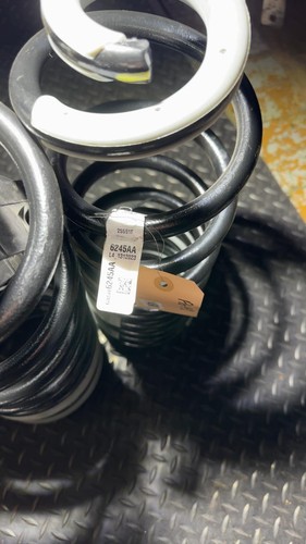 Oem Jeep Gladitor 21-24 RH/LH Rear Coil Springs - Picture 3 of 5