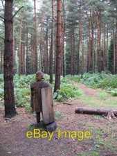 Photo 6x4 Lost Legionnaire Brickendon Wood sculpture of Roman Legionnaire c2006