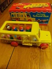 vintage fisher price school bus 192 With 7 little people FREE SHIPPING