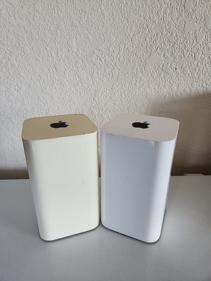 2x Apple AirPort Extreme A1521 3-Port Gigabit Wi-Fi 802.11 AC Router Untested