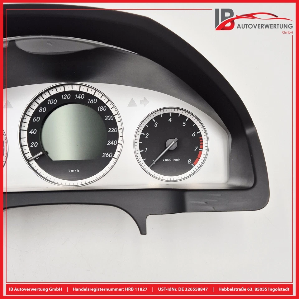 Cuadro de instrumentos velocímetro A2049003300 MERCEDES-BENZ C230 W204 VDO Foto 2 de 4