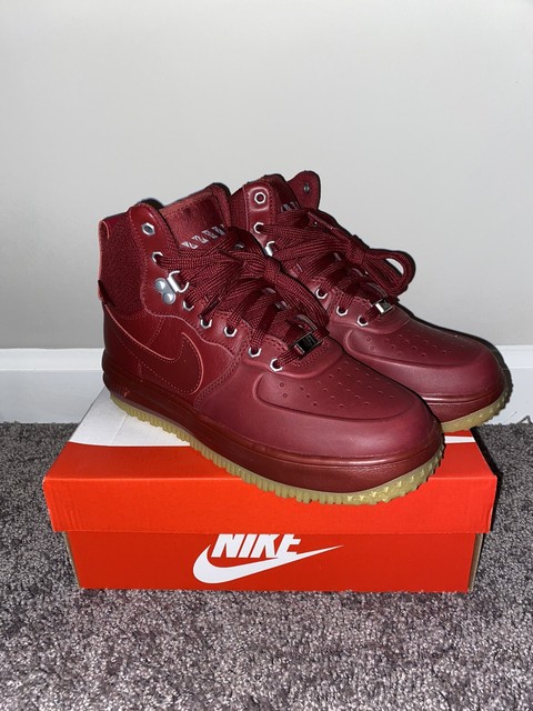 nike duckboot red