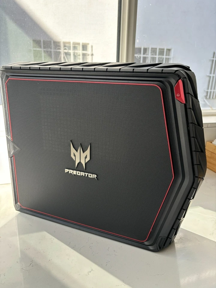PRICE DROP Acer Predator G1-710 UD.P01AA.573  i7-7700 32GB RAM 512GB SSD+2TB - Image 2 of 4