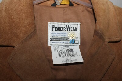 VINTAGE PIONEER WEAR WOMEN'S BROWN SUEDE LEATHER FRINGE WESTERN