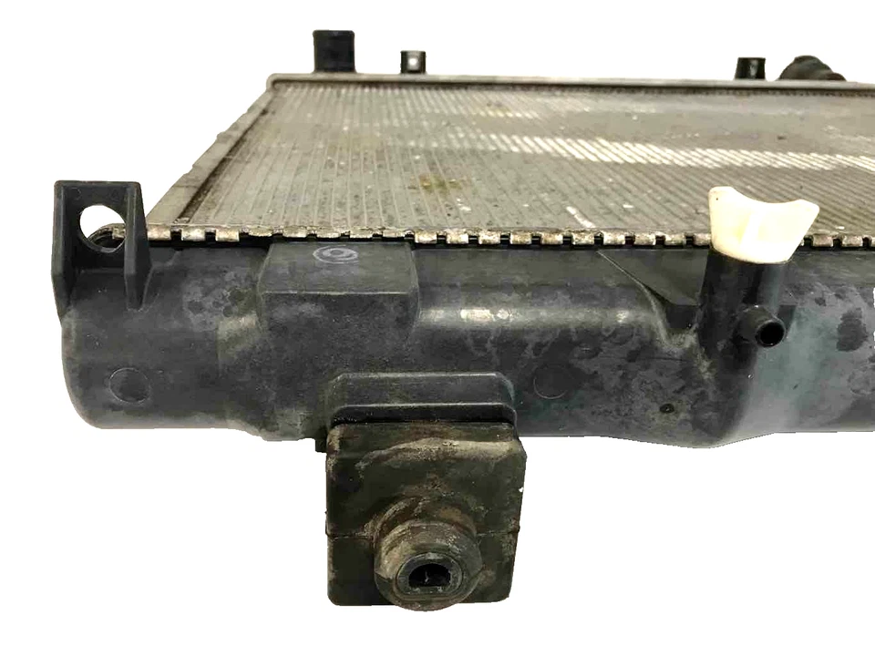 Radiador de transmisión MITSUBISHI RAIDER 2007 sistema de refrigeración de aluminio 3,7 L OEM Foto 3 de 4