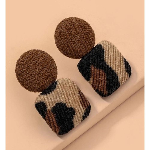 New in Packaging Leopard Design Earrings