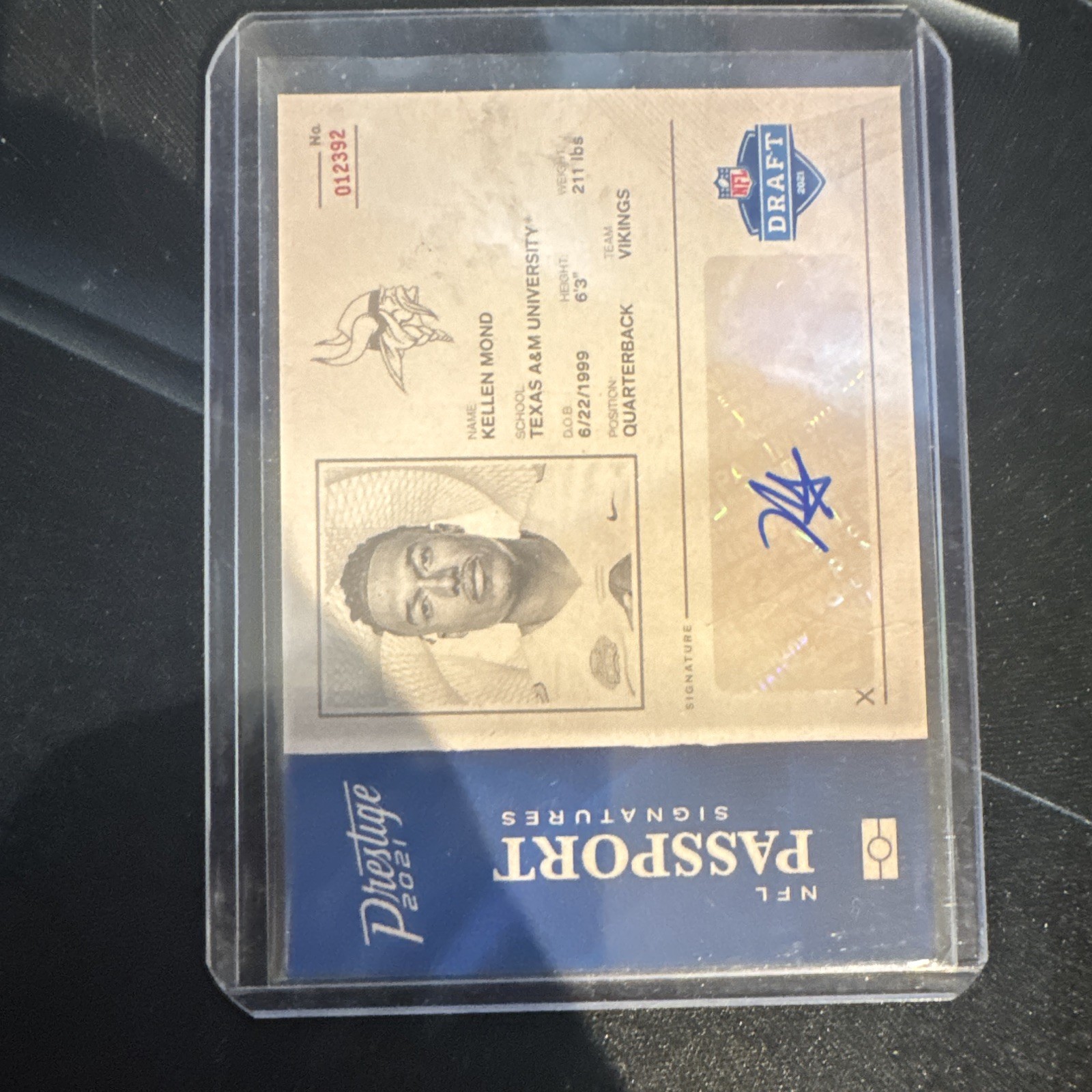 Kellen Mond Panini National Treasures Rookie Material Signatures #KM Base