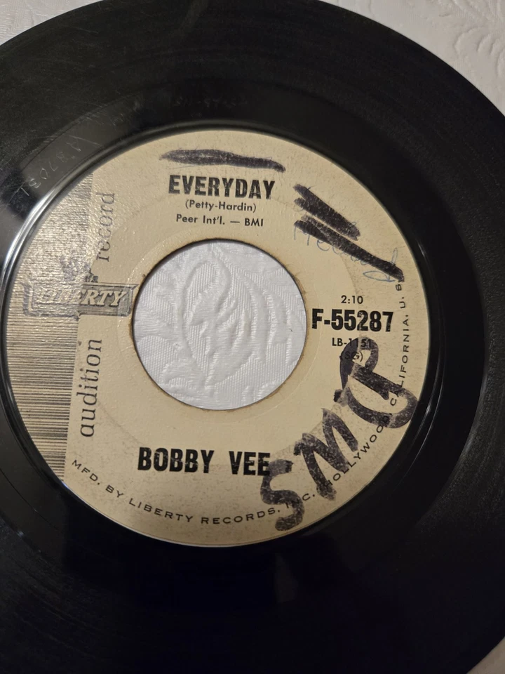 BOBBY VEE - Rubber Ball / Everyday - Vinyl 45rpm  F-55287 Liberty RARE AUDITION - Image 4 of 4