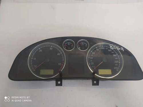 VW PASSAT Variant B5 3B6 Kombiinstrument 3B0920806A VWZ7Z0A3812080 34883820