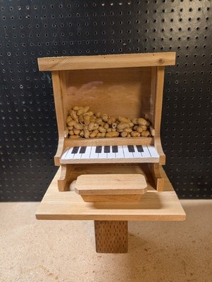 CUTE Piano bar Squirrel feeder - SUPER UNIQUE - 100% cedar. Easy Clean Out