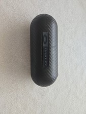 Oakley Sunglasses Case Mens Black Hard Shell Carbon Fiber Pattern Logo