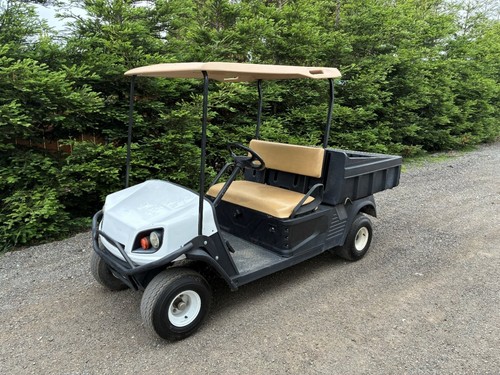 2014 Cushman Refresher Gas powered Golf Cart W/Dump Bed