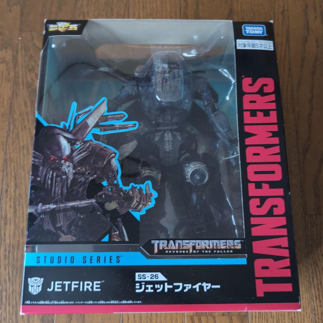 トランスフォーマー SS26 Jetfire Takara Tomy Transformer Studio Series SS-26 Jetfire Unopened