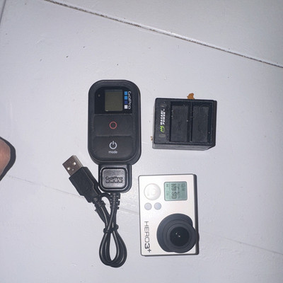 GoPro HERO3+ Silver Wi-Fi Action Camera w/ Remote USB Cable & Charger