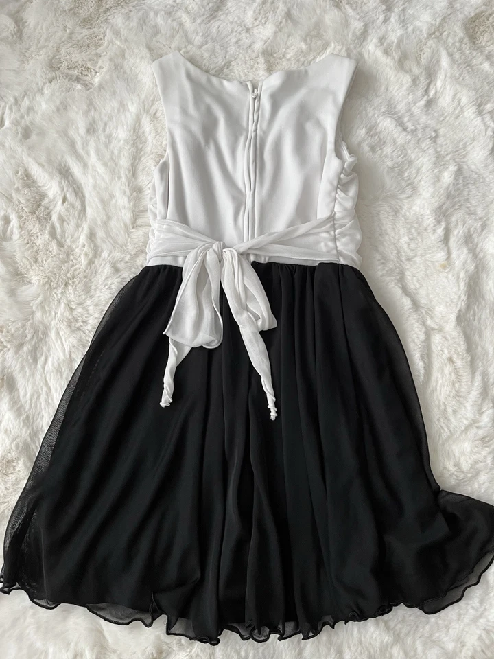 girls dress size 7 - Image 3 of 3