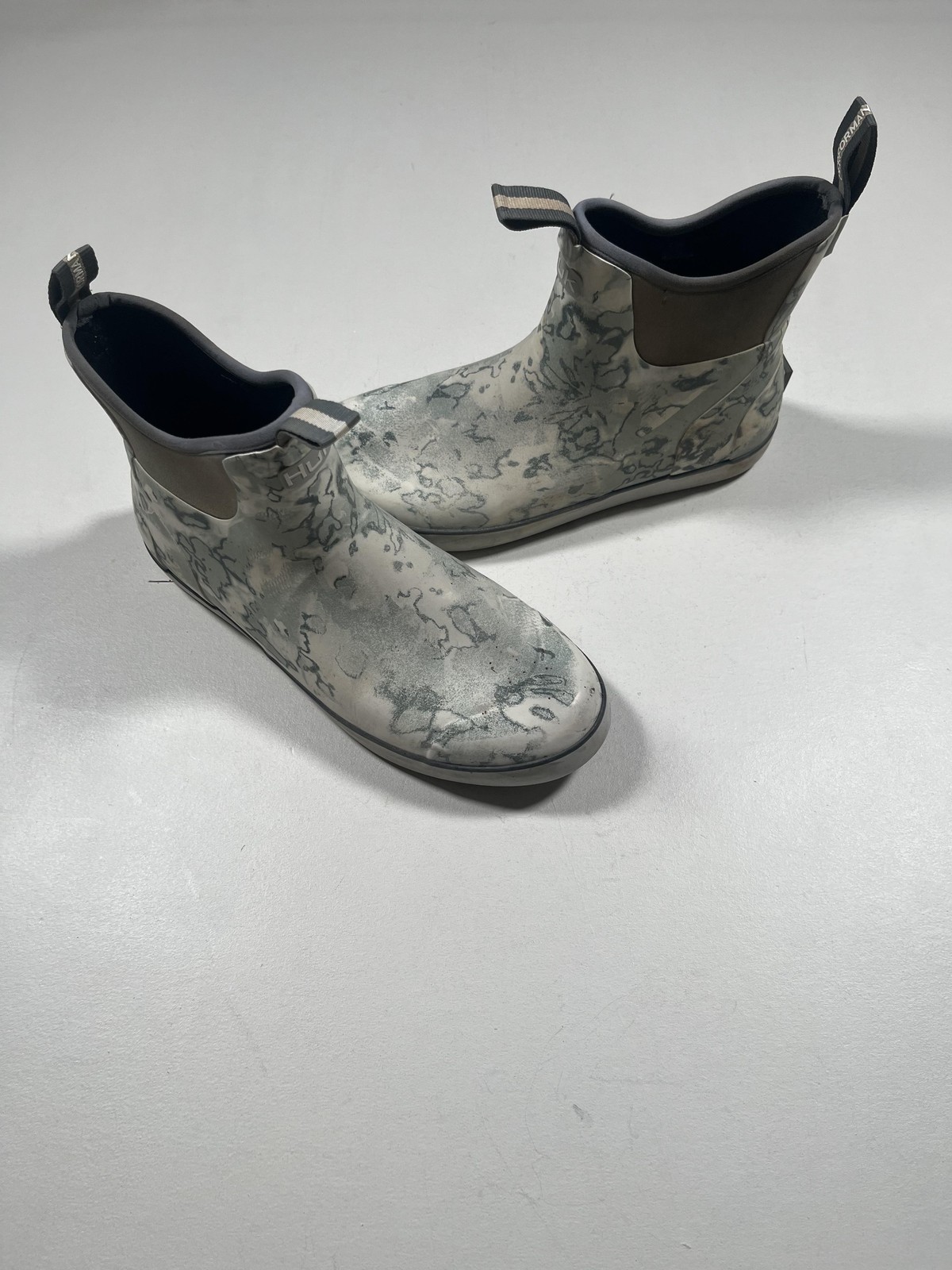 Huk Rain Boots Mens Size 11.5 Gray Camo Ankle Rubber Waterproof Slip Resistant