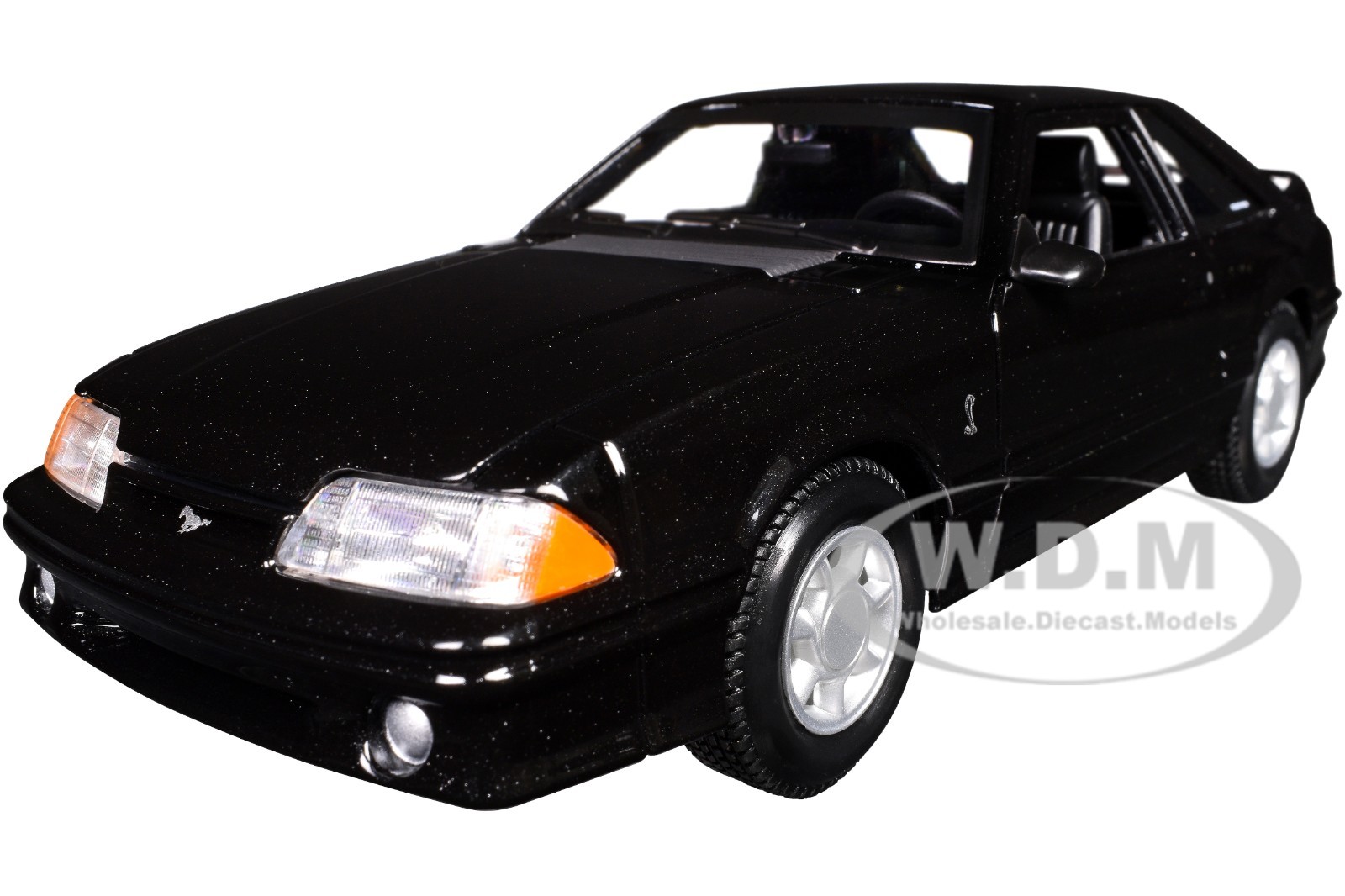 1993 FORD MUSTANG SVT COBRA BLACK 1/24 DIECAST MODEL CAR BY MAISTO 32906