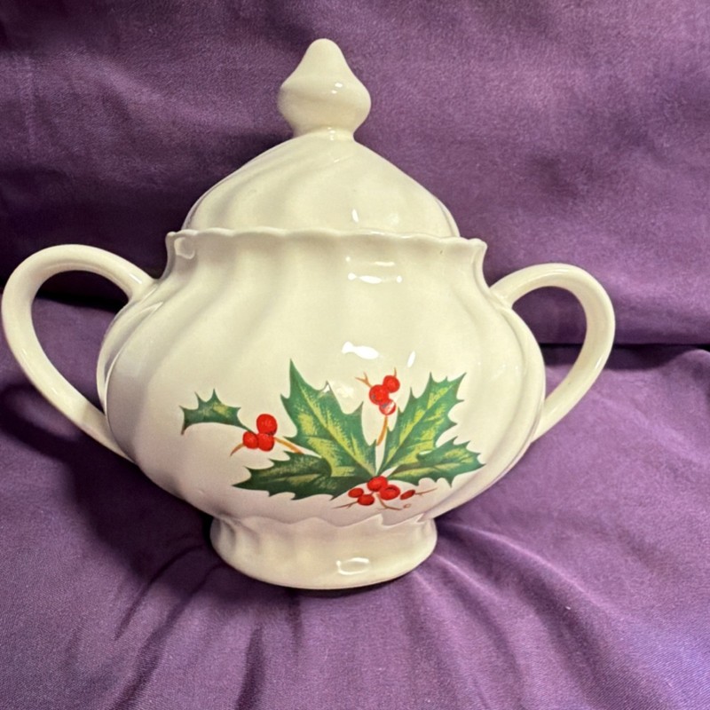 SCIO Lidded Sugar Bowl Holiday Holly Pattern White Ceramic Christmas 2-Pc Set
