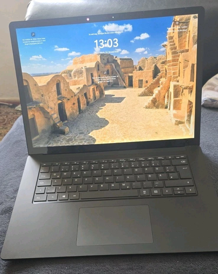 Microsoft Surface Laptop 4 15 Zoll Notebook i7-1185G7 16GB 512GB SSD - Bild 3 von 4