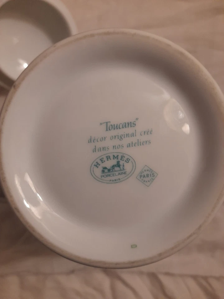 Hermes Kanne Toucans mit Deckel 2 x Benutzt Top Zustand - Bild 3 von 4