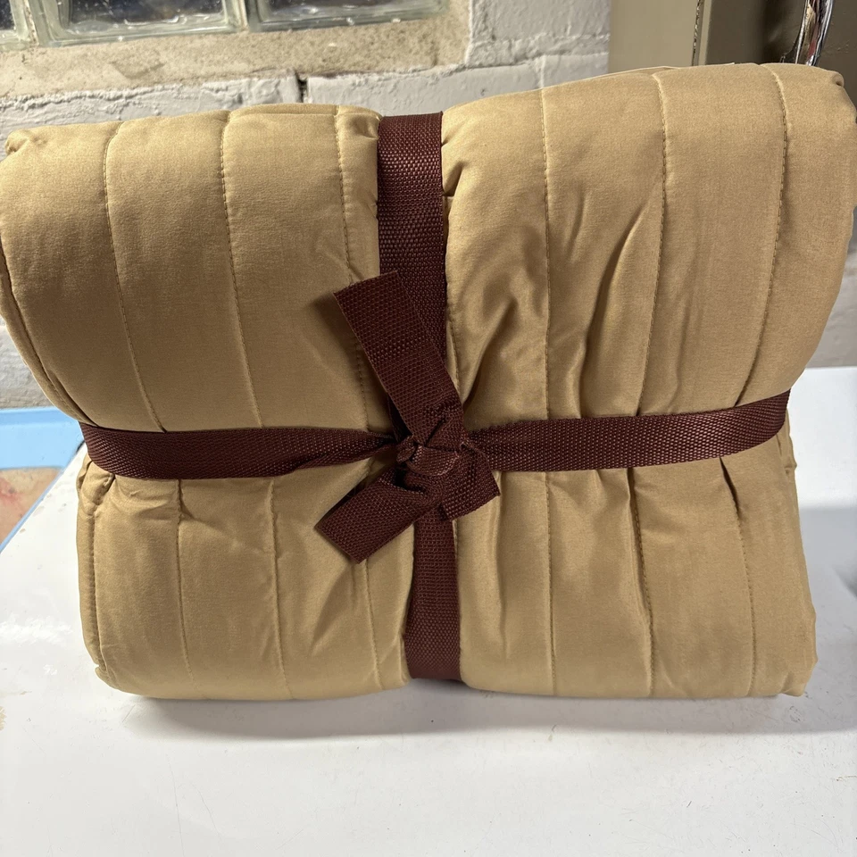 ARK Hotel Collection Full/queen Coverlet Quilt Tan NEW 92x 96” - Image 2 of 4