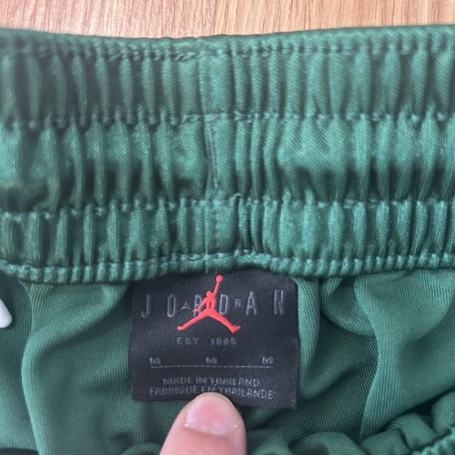 Pantalones Cortos de Baloncesto Nike Jordan Medianos Brillo Deslumbramiento Poliéster Verde Jumpman - Imagen 2 de 9