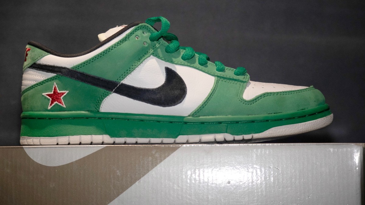 Legit Check Gulf Nike Size 10 Nike SB Dunk Low Pro Heineken