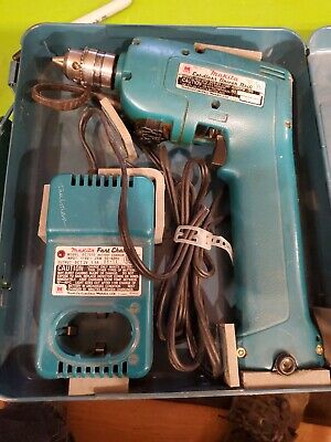 voorkomen Opheldering conjunctie Vintage MAKITA 6012HD Cordless Driver Drill, DC7010 Charger With no batteries | eBay voorkomen Opheldering conjunctie Vintage MAKITA 6012HD Cordless Driver Drill, DC7010 Charger With no batteries | eBay
