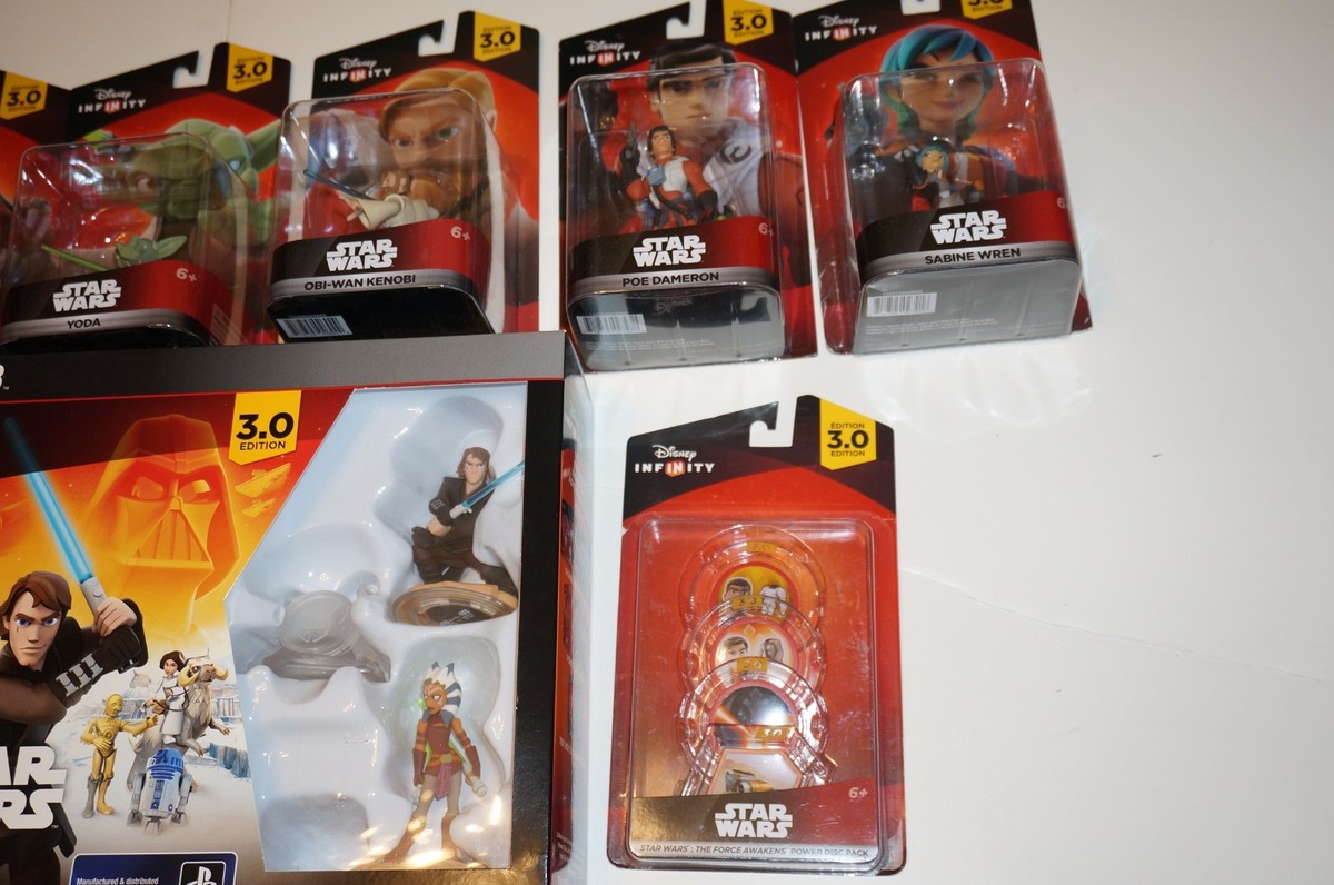 ディズニーインフィニティ3.0対応 スターウォーズセット NEW Disney Infinity 3.0 STAR WARS Set of 15 Figures, 4 Discs