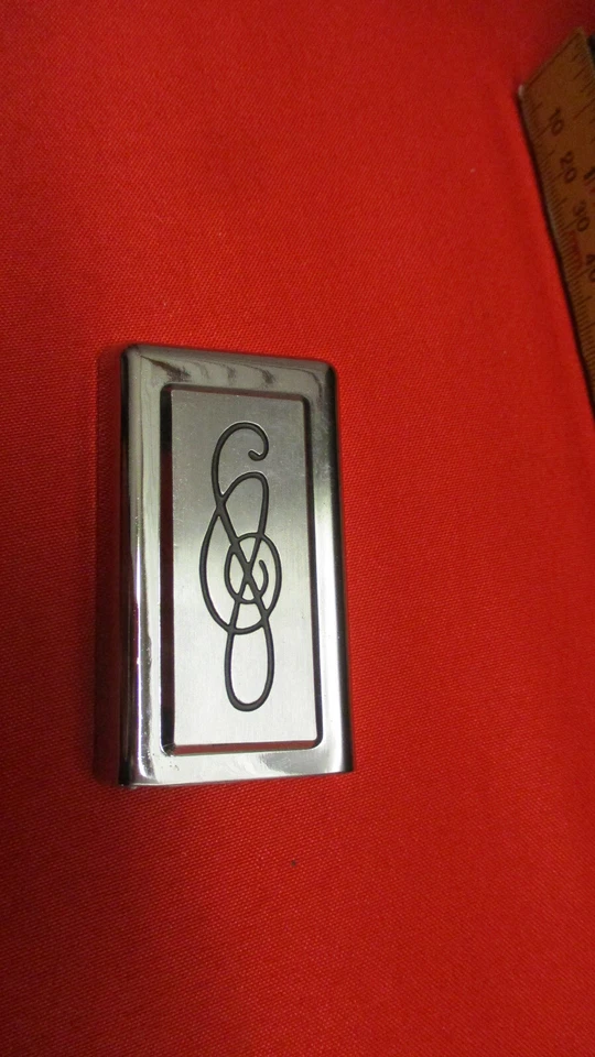 1968-1976 BUICK PUERTA PANEL CORREA TAPA FINAL NOS LESABRE RIVIERA WAGON 1X Foto 2 de 3