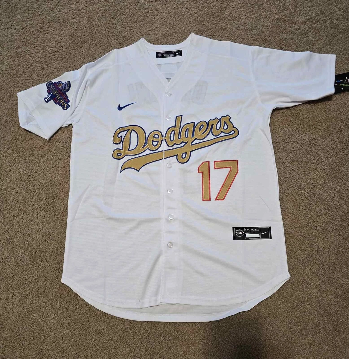 送料無料/新品未使用　MLB Dodgers BIGイズフーディO/WHITE 25+NK+Y+REP+PLYR+JSY.png