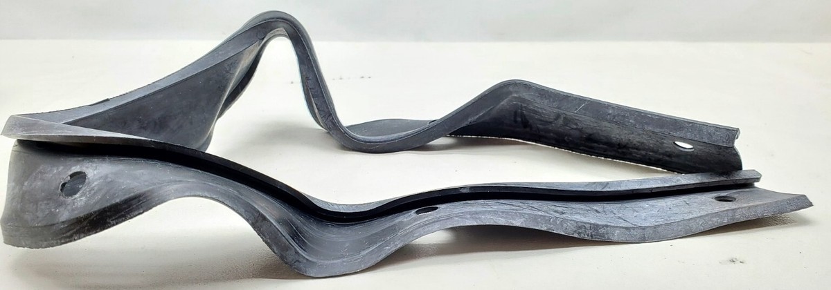 嶺ページ Kawasaki NOS NEW 53044-1123 Windshield Trim ZX ZX550 GPz | eBay