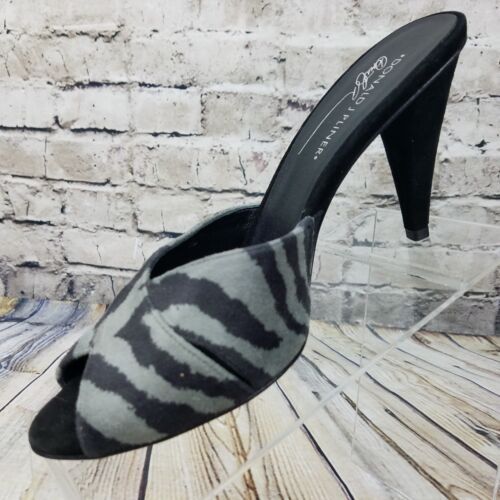 Donald J Pliner Feigel Heels Women's 9.5 M Gray Black Zebra Print Suede Leather - Picture 3 of 8