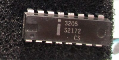 Intel i3205 Bipolar DTL TTL Logic Circuits High Speed 1-of-8 Binary Decoder 3205