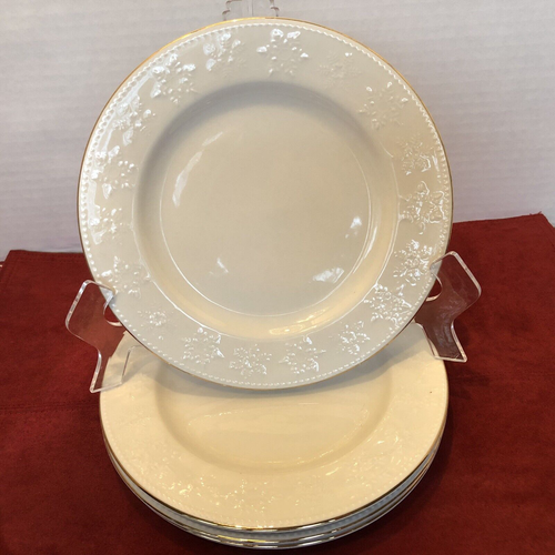 Set of 4 Libbey Embossed Crystal Snowflakes Holiday White Salad Plates Gold Trim - Picture 2 of 8
