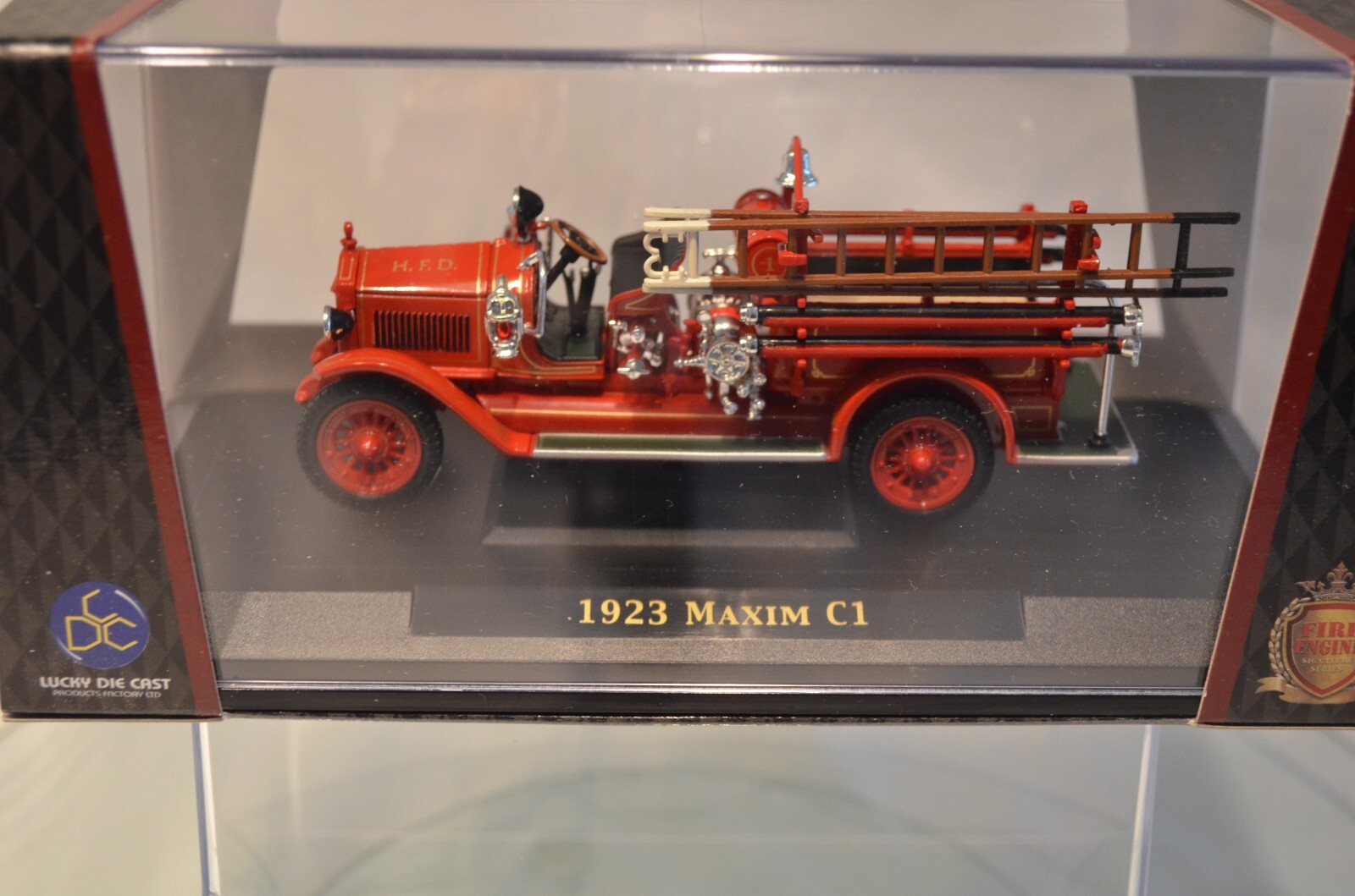 MERCEDES 1923 MAXIM C1 revivez la légende des pompiers d'antan objet nostalgie