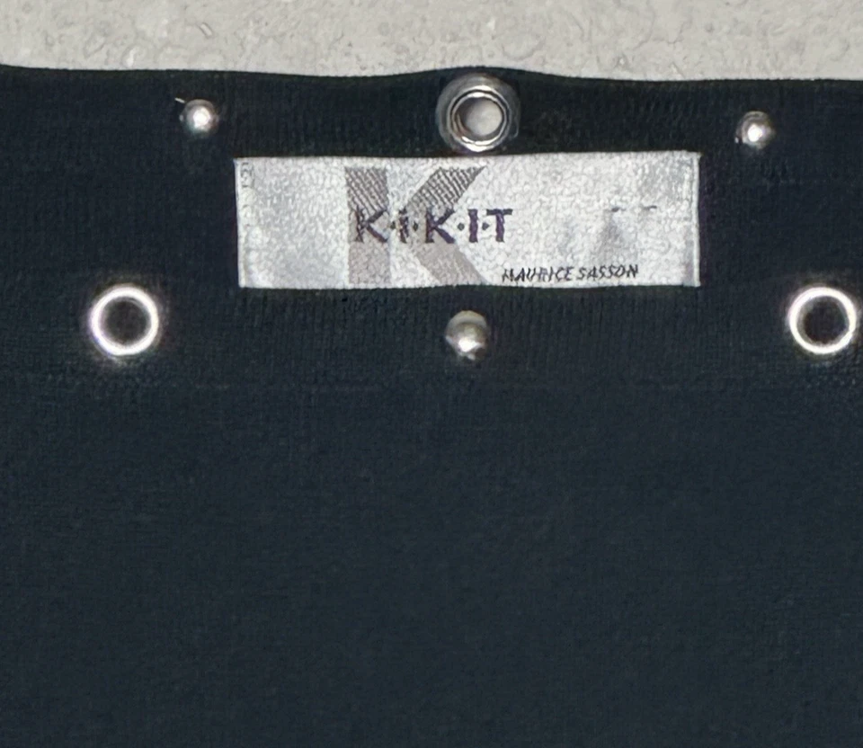 Top Kikit Mujer Extra Grande Negro Plata Ojal Disco Borde Vanguardista Oficina Trabajo Foto 2 de 4