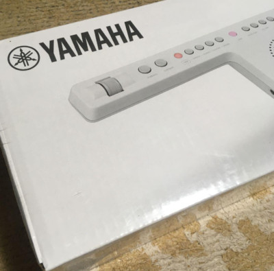 YAMAHA SHS-300WH White SonoGenic Mini Keytar 37 Keys 56x733x125mm