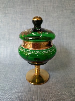 Vintage Tschechisch Böhmisch Grün Glas Gold Emailliert Blumen Deckel Bonboniere 7''