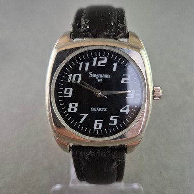 Stegmann Herrenarmbanduhr mit schwarzem Zifferblatt   Klassisch & Klar